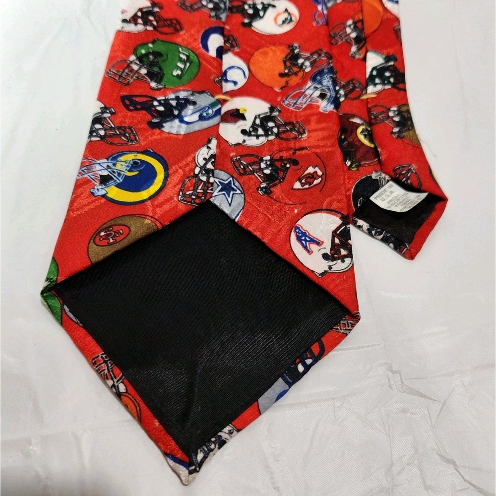 NFL Mens Necktie Helmets All Over Print Football Vintage Multicolored - Picture 5 of 6
